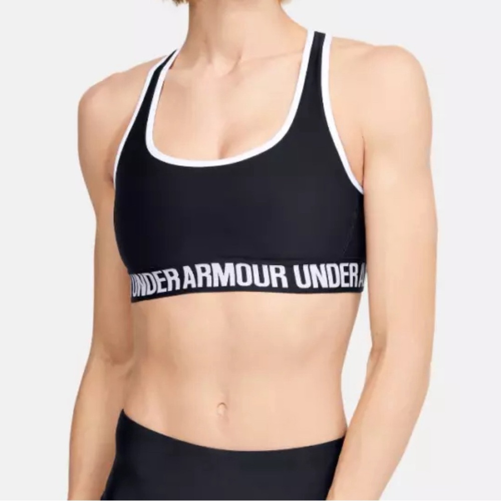 Under Armour Sports Bra Style 1310665-001 Black White Removable Pads Women Med